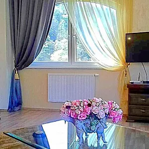 Lyra Apartmán