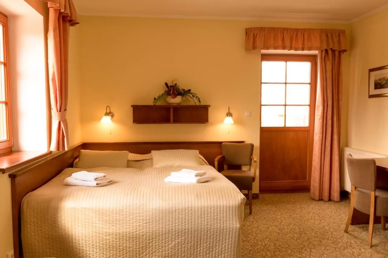 Hotel Veitsberg-Vitkova Hora Karlsbad 3*,  Tsjechië